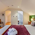 5 Bed In Grange-over-sands Oc-sz593 *