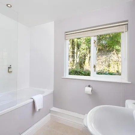 5 Bed In Witherslack Sz593 * Levens