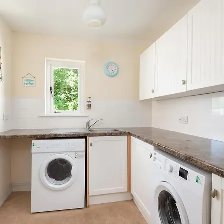 5 Bed In Witherslack Sz593