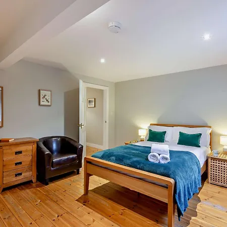 Holiday home 5 Bed In Witherslack Sz593 *
