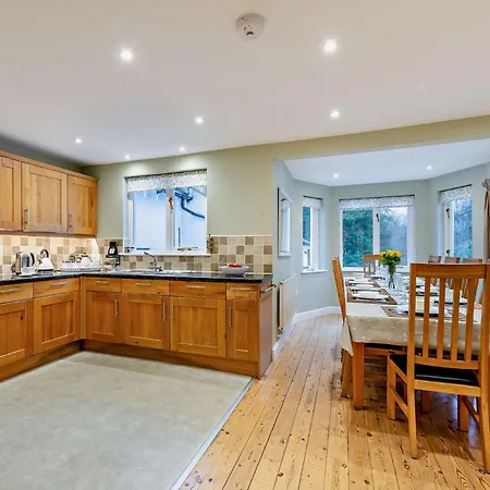 Holiday home 5 Bed In Witherslack Sz593 *