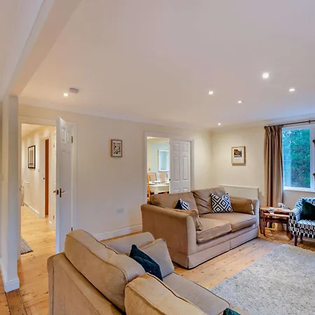 5 Bed In Grange-over-sands Oc-sz593 * 利文斯