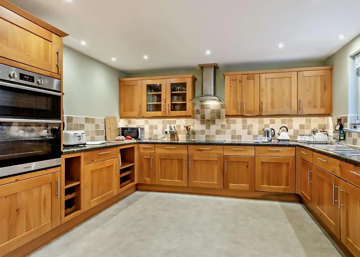 5 Bed In Grange-over-sands Oc-sz593 Holiday home Levens