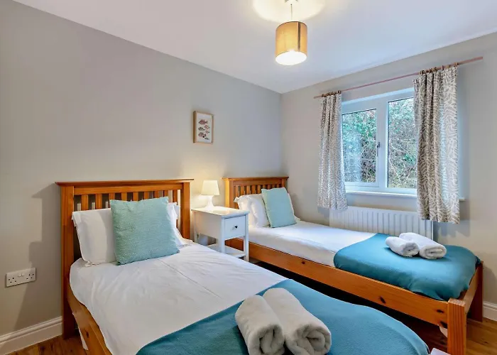 5 Bed In Grange-over-sands Oc-sz593