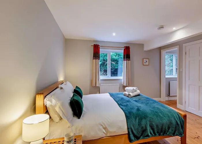 5 Bed In Grange-over-sands Oc-sz593 Levens